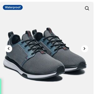 KURU‎ ATOM Waterproof Athletic Shoes in Blue and Black size 12 M